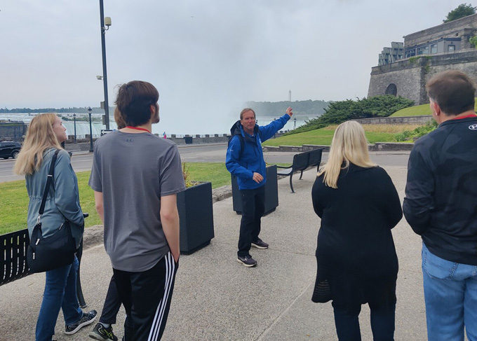 Niagara Falls tours in the spring